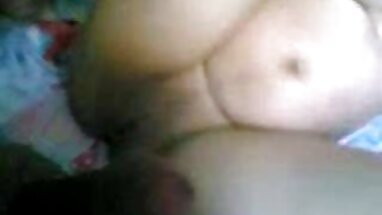 Jinekoloji kliniğinde kızın sarışın amatör porno muayenesi