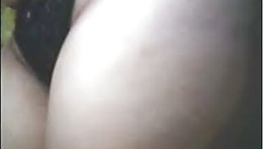St. Petersburg amatör türk grup porno metrosunun eteğinin altında
