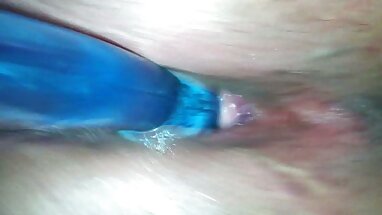 Lisa amatör yabancı porno Sparkle eşek, büyük bir lavabo vardı